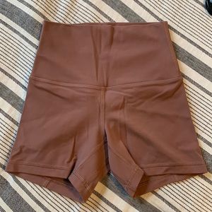 Lululemon Shorts 4”